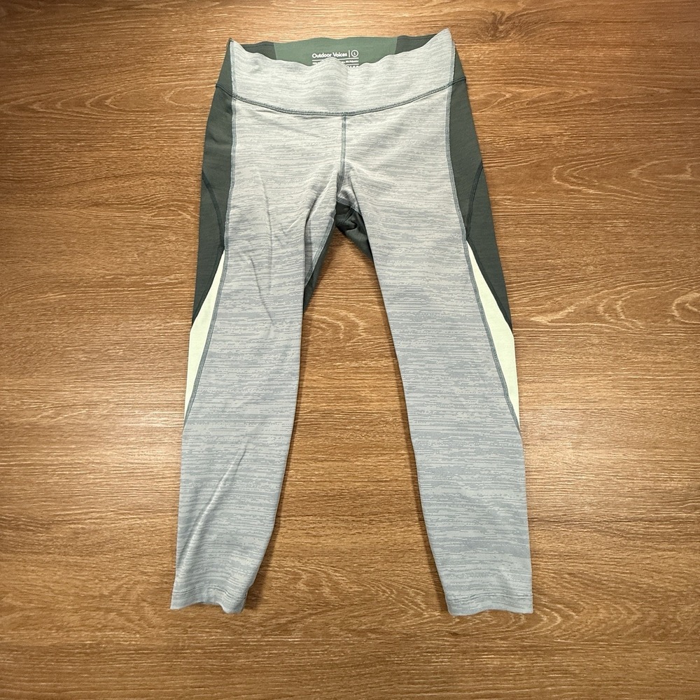 Outdoor Voices Colorblock Cropped Leggings Women's Large Green Gray Yoga Active